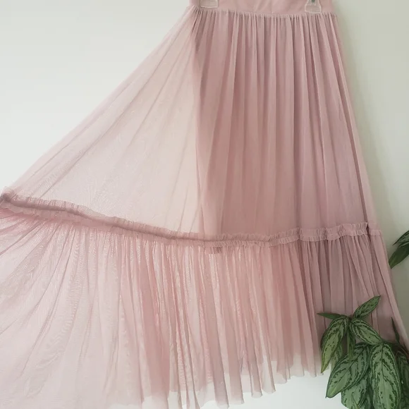 Girls' pink net skirt - Picture 2 of 3